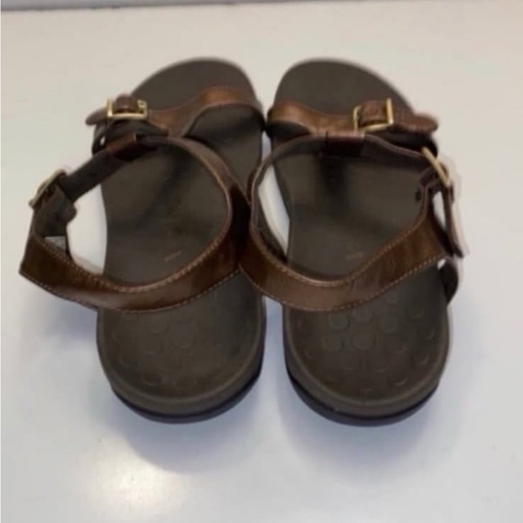 Vionic by Orthaheel Adriane Bronze T-Strap Sandals - Picture 4 of 7